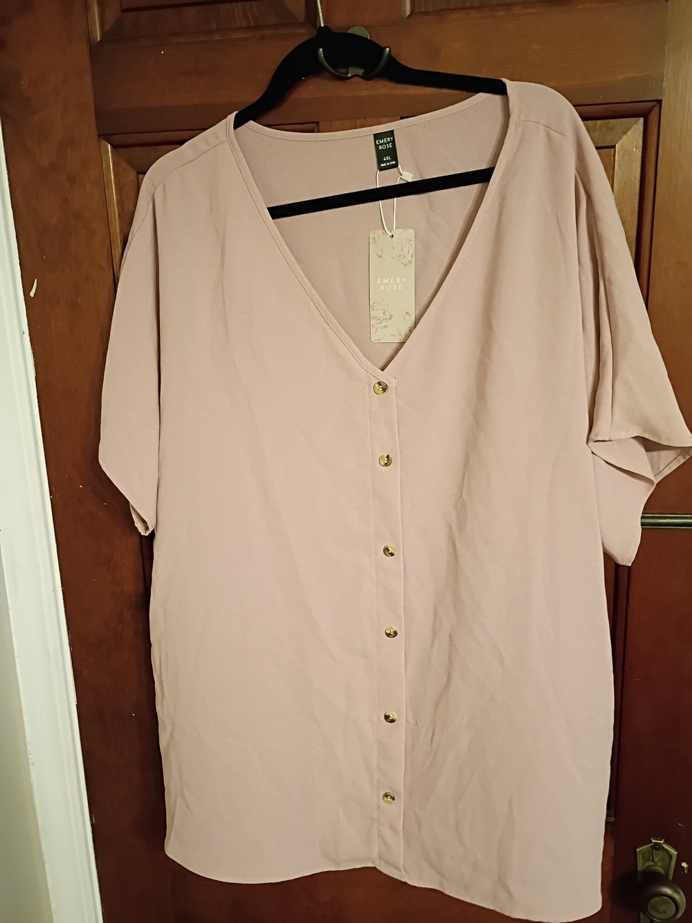 Women's Rose Blush Button-Front V-Neck Top Size 4XL